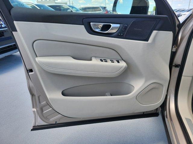 new 2026 Volvo XC60 car, priced at $61,851