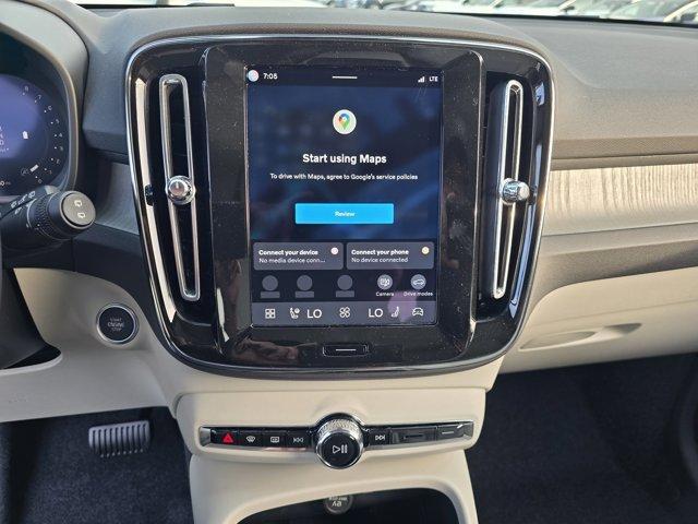 new 2026 Volvo XC40 car, priced at $50,150