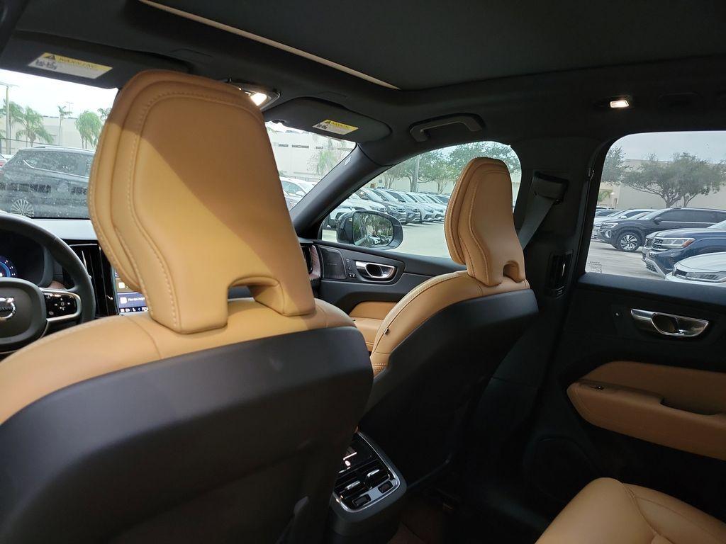 used 2023 Volvo XC60 car, priced at $33,688