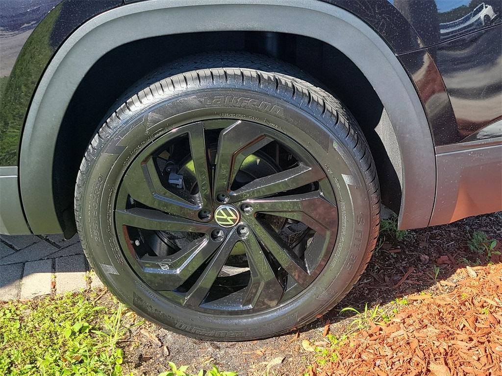 used 2022 Volkswagen Atlas car, priced at $23,977