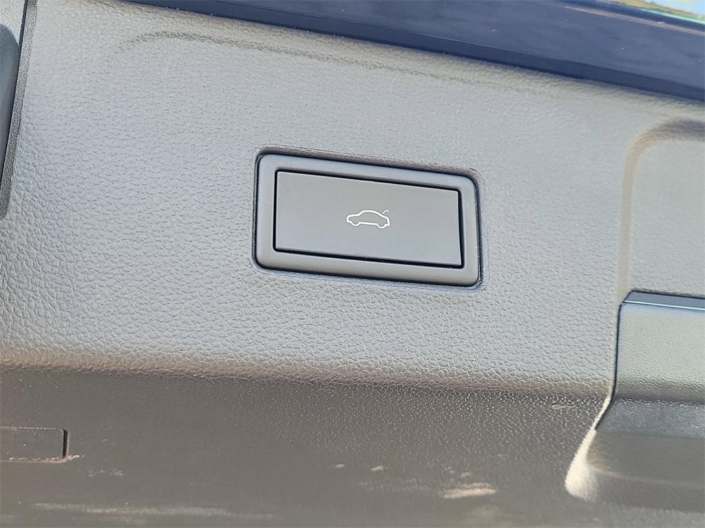 used 2022 Volkswagen Atlas car, priced at $23,977