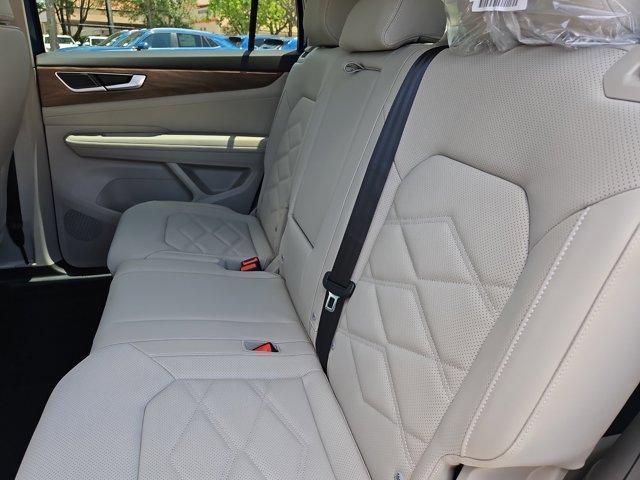 new 2026 Volkswagen Atlas car, priced at $40,578