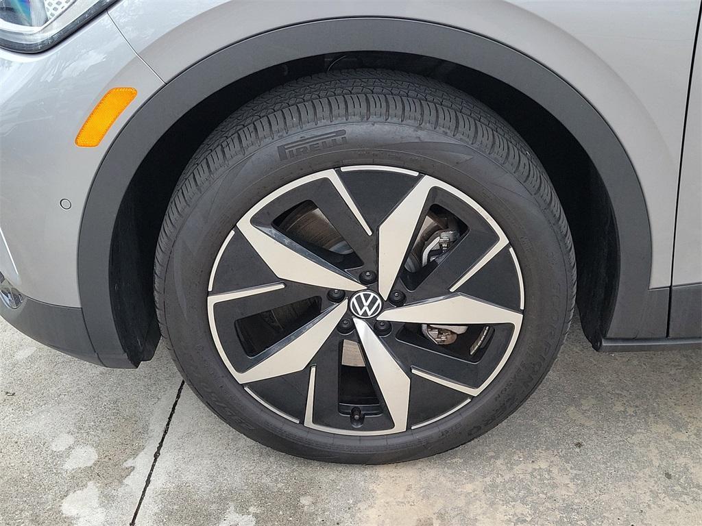 used 2023 Volkswagen ID.4 car, priced at $22,488