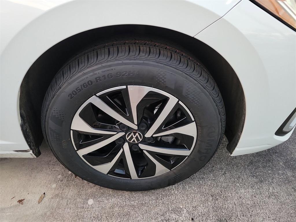 used 2025 Volkswagen Jetta car, priced at $17,498