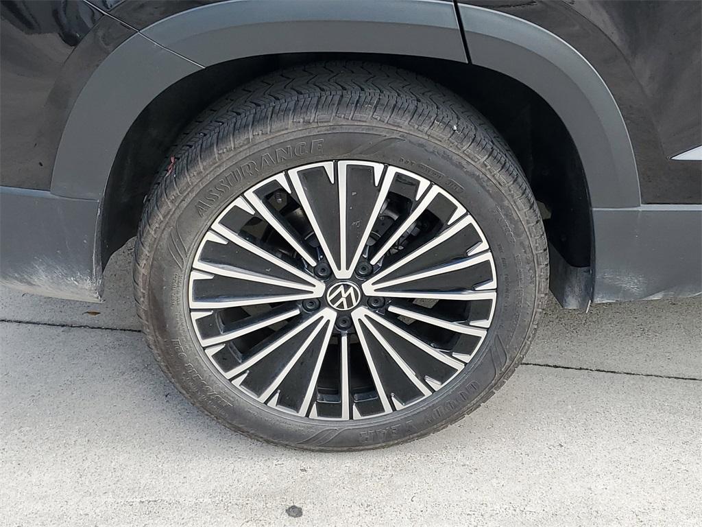 used 2025 Volkswagen Taos car, priced at $21,998