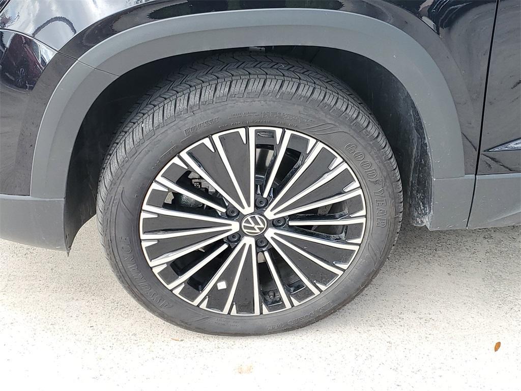 used 2025 Volkswagen Taos car, priced at $21,998