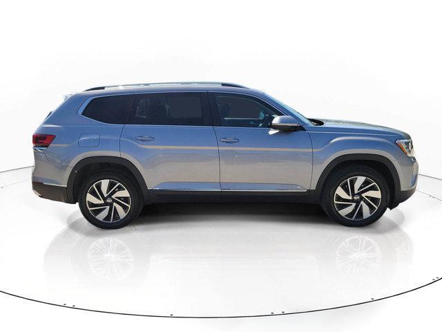 new 2026 Volkswagen Atlas car, priced at $47,875