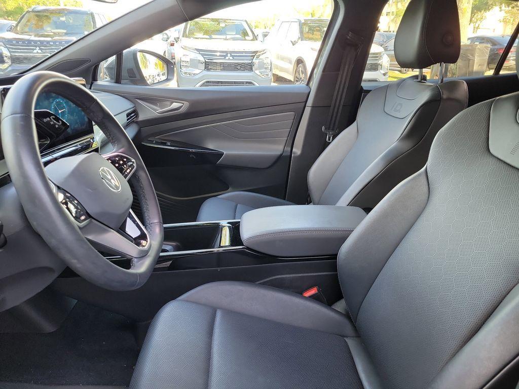used 2023 Volkswagen ID.4 car, priced at $24,998
