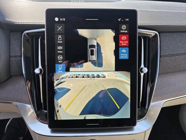 new 2026 Volvo XC90 car, priced at $72,639