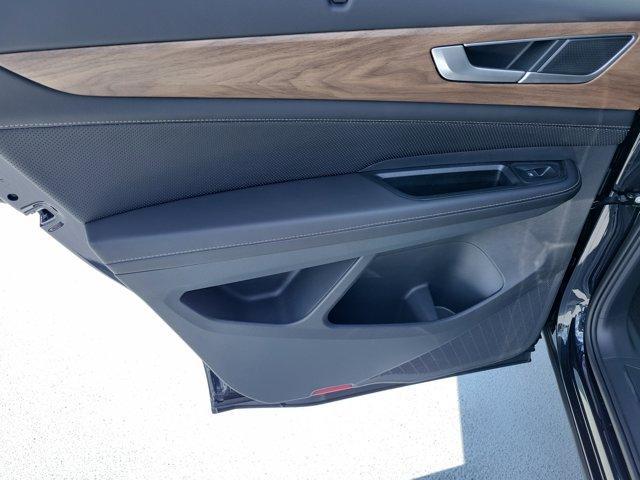 new 2026 Volkswagen Atlas car, priced at $44,322