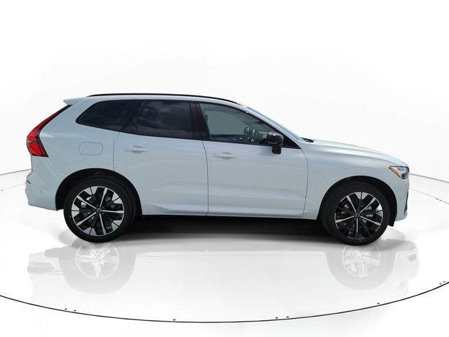 new 2026 Volvo XC60 car, priced at $57,404