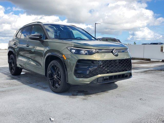 new 2026 Volkswagen Tiguan car, priced at $37,590