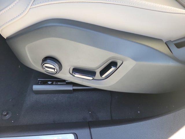 new 2026 Volvo XC60 Plug-In Hybrid car, priced at $69,285