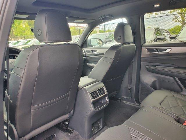 new 2026 Volkswagen Atlas Cross Sport car, priced at $41,670