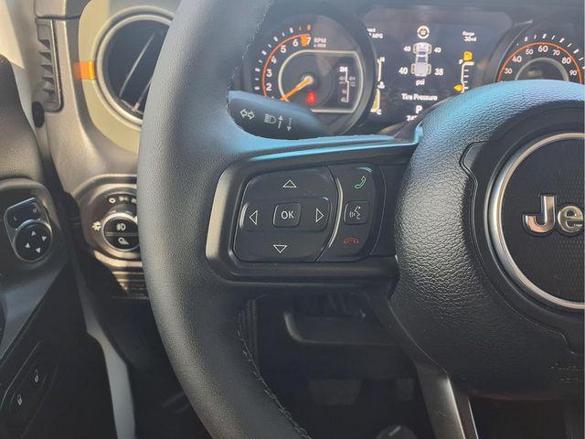 used 2025 Jeep Gladiator car, priced at $43,734