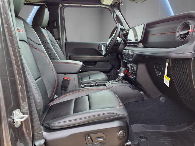 new 2026 Jeep Gladiator car, priced at $48,998