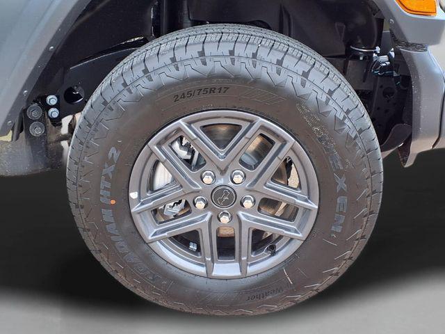 new 2026 Jeep Wrangler car, priced at $40,998