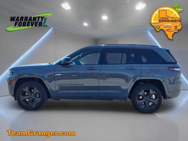 new 2027 Jeep Grand Cherokee car, priced at $53,870