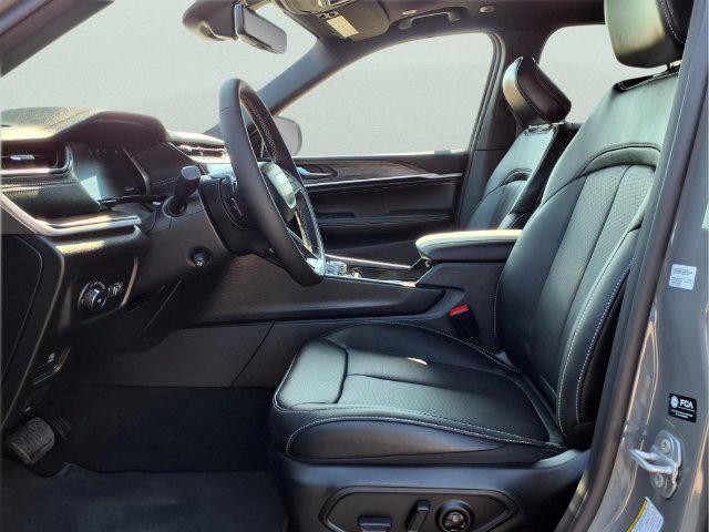 new 2027 Jeep Grand Cherokee car, priced at $53,870