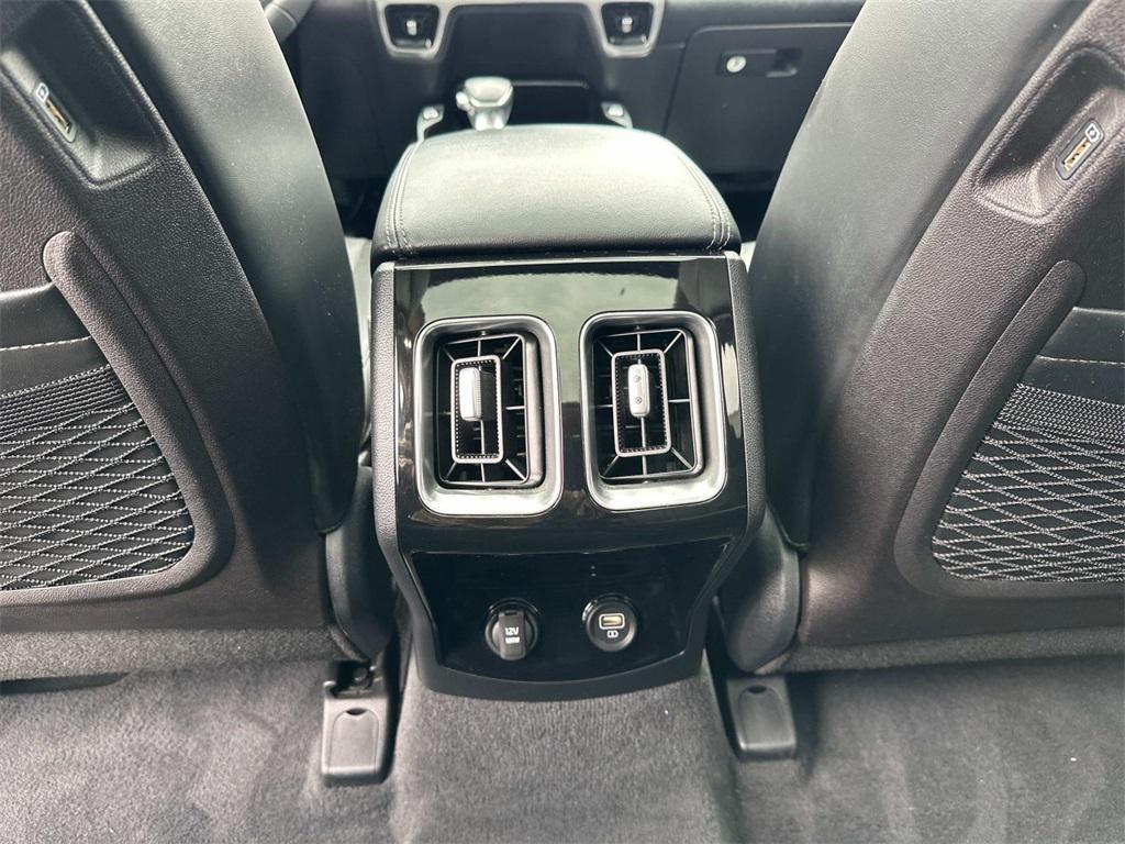 used 2022 Kia Sorento car, priced at $23,000