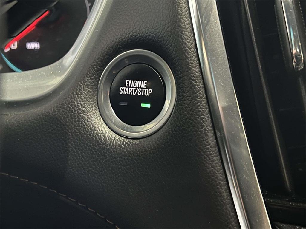 used 2021 Chevrolet Traverse car, priced at $18,500