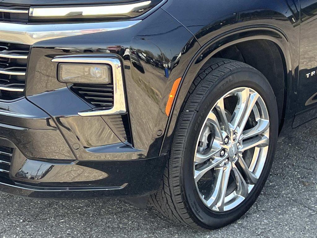 used 2026 Chevrolet Traverse car, priced at $54,000