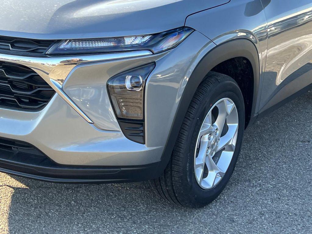 new 2026 Chevrolet Trax car, priced at $22,899