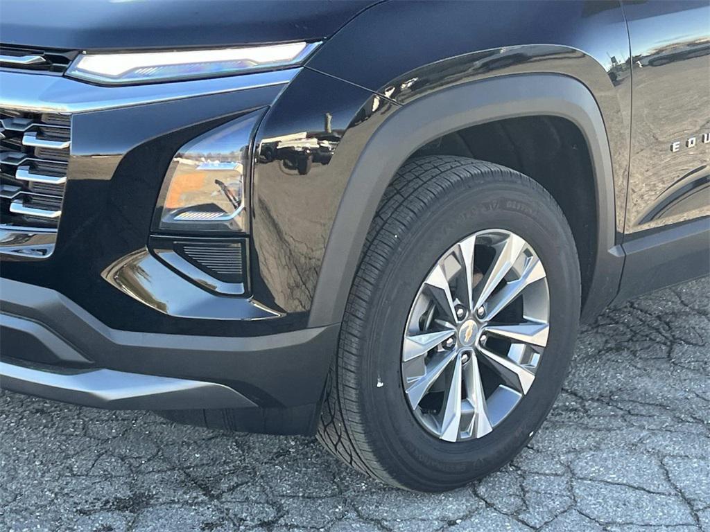 new 2026 Chevrolet Equinox car, priced at $30,454