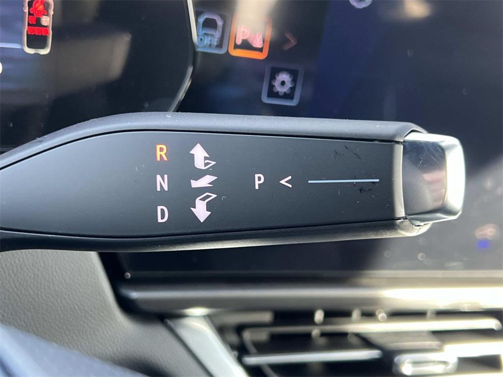 new 2026 Chevrolet Equinox EV car, priced at $33,205