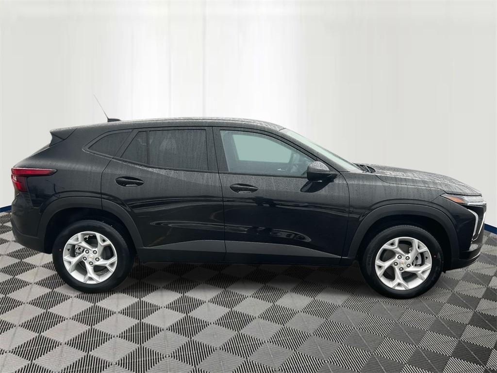 new 2026 Chevrolet Trax car, priced at $22,899