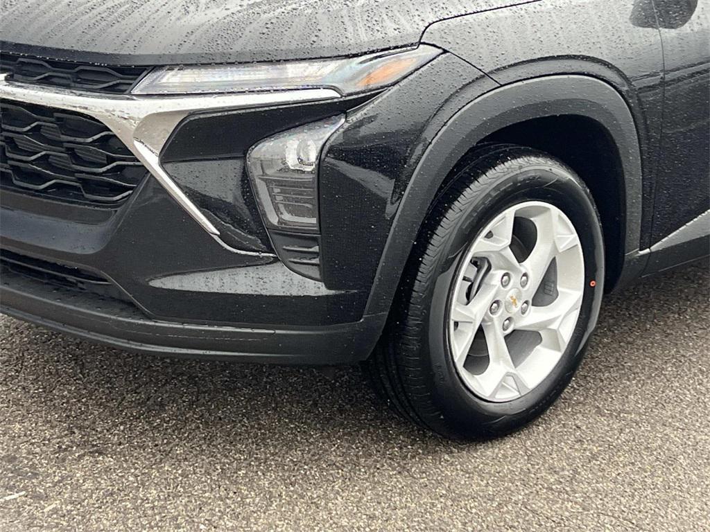 new 2026 Chevrolet Trax car, priced at $22,899