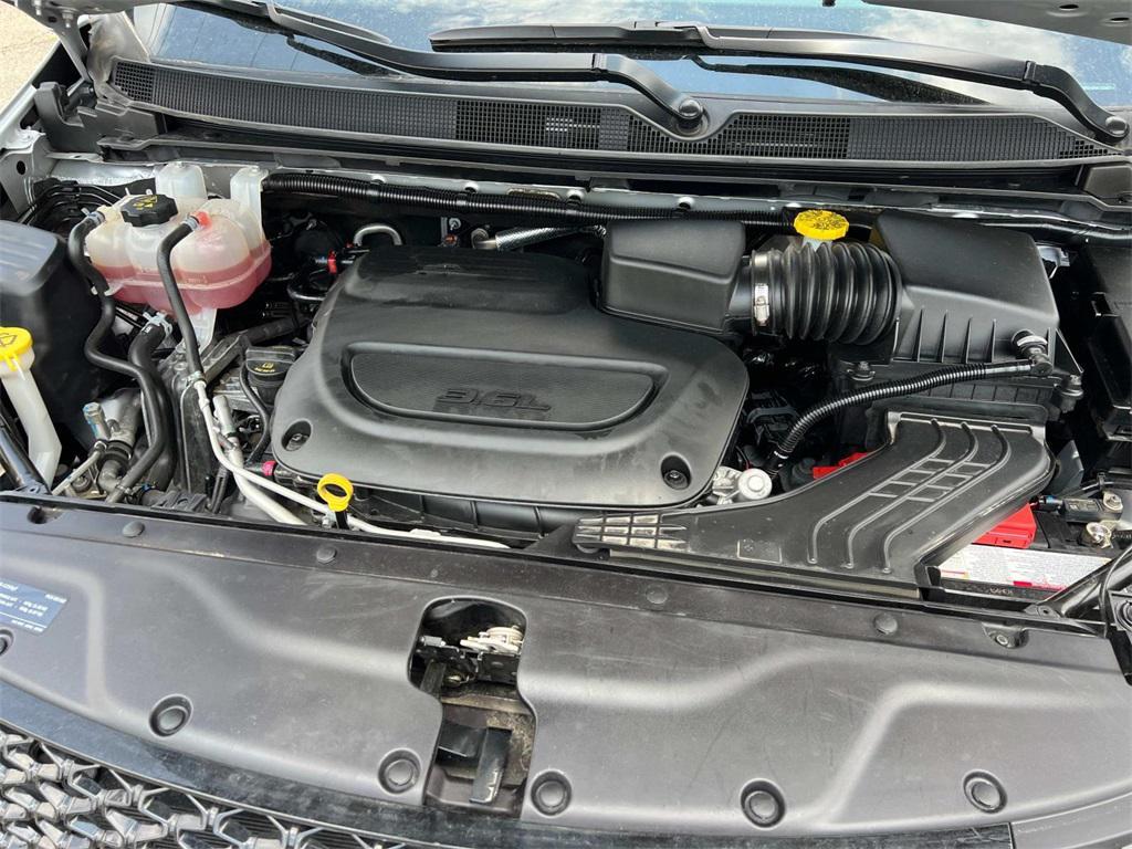 used 2024 Chrysler Pacifica car, priced at $30,000