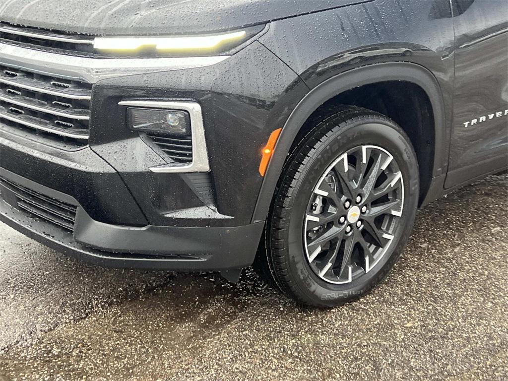 new 2026 Chevrolet Traverse car, priced at $46,250
