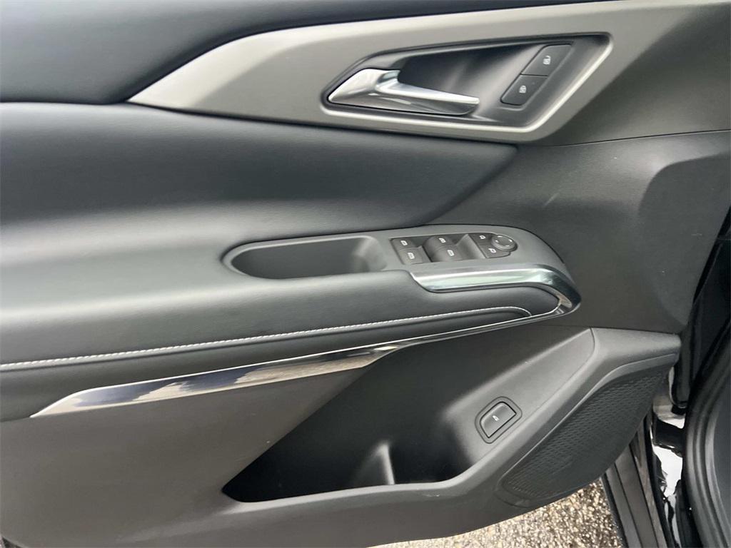 new 2026 Chevrolet Traverse car, priced at $46,250