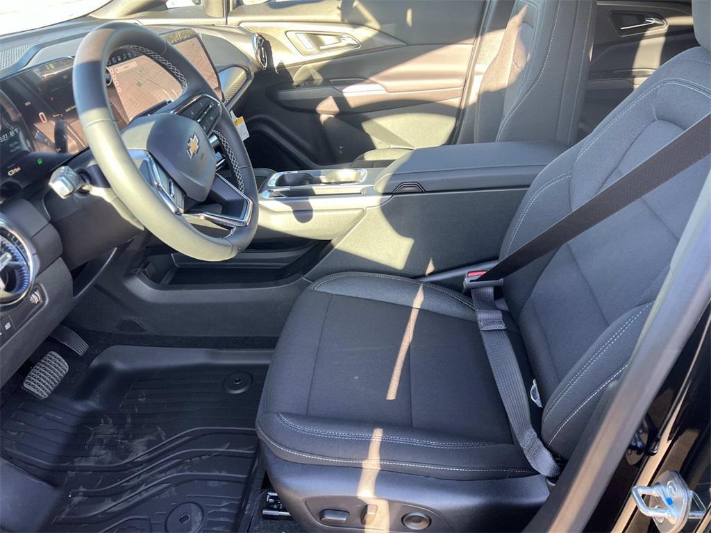 new 2026 Chevrolet Equinox EV car, priced at $35,760