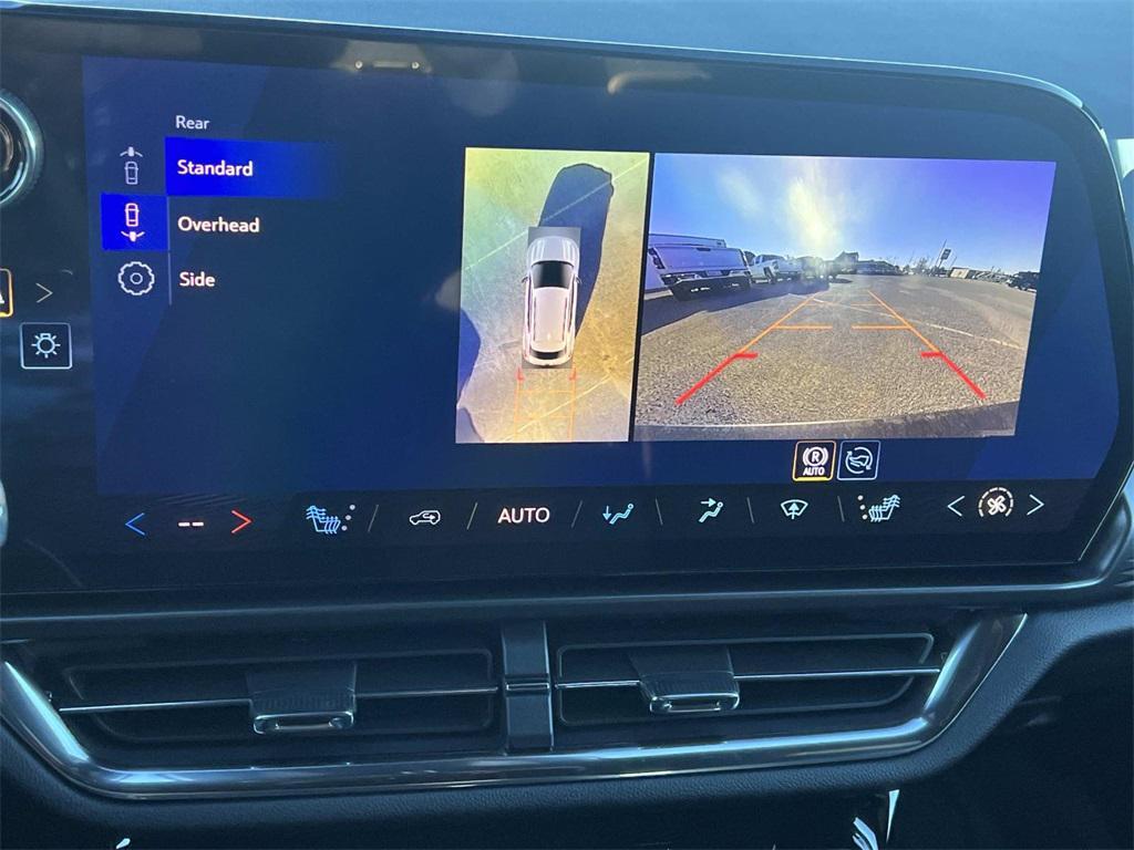 new 2026 Chevrolet Equinox EV car, priced at $35,760