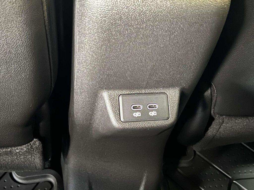 new 2027 Chevrolet Bolt car