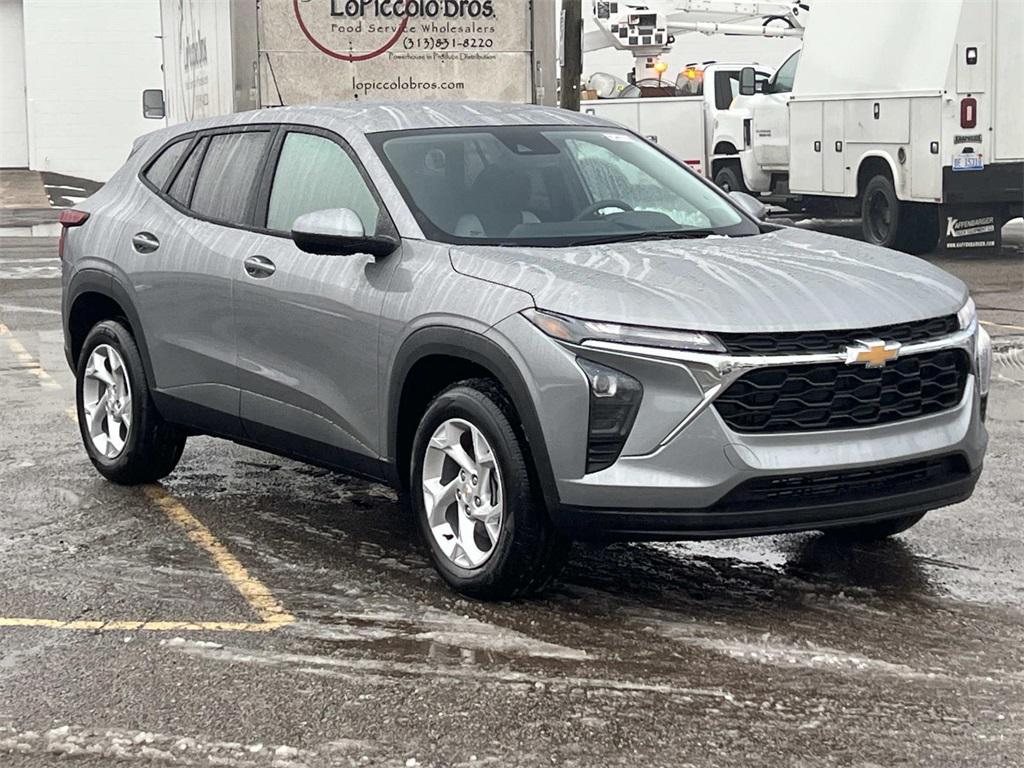 new 2026 Chevrolet Trax car, priced at $22,899