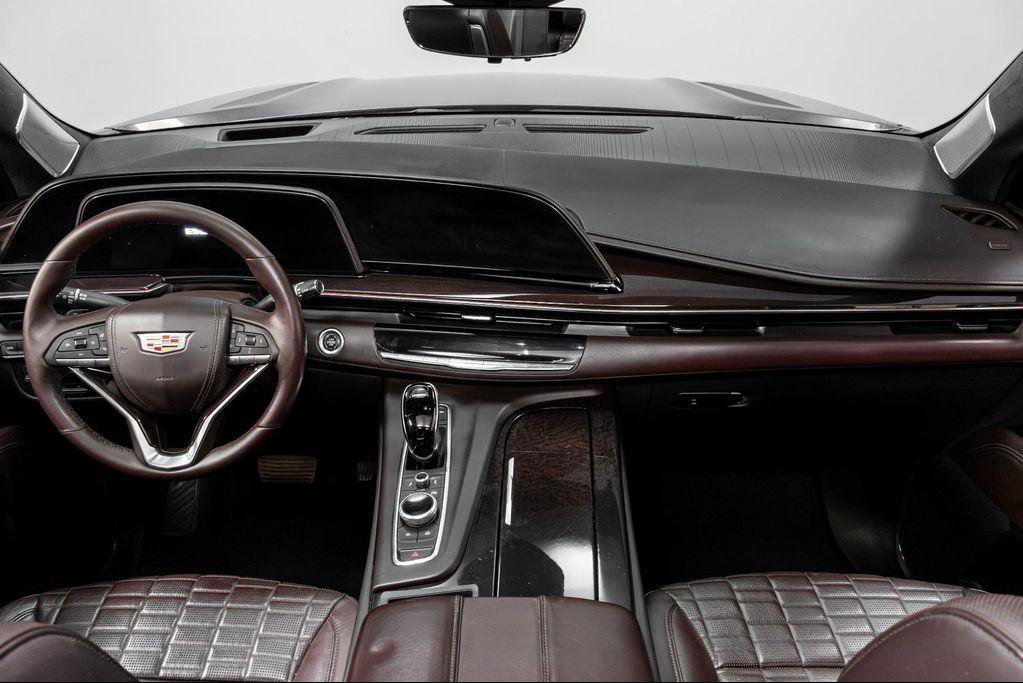 used 2021 Cadillac Escalade ESV car, priced at $63,495