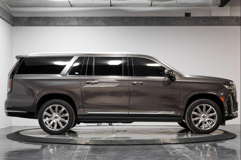 used 2021 Cadillac Escalade ESV car, priced at $63,495