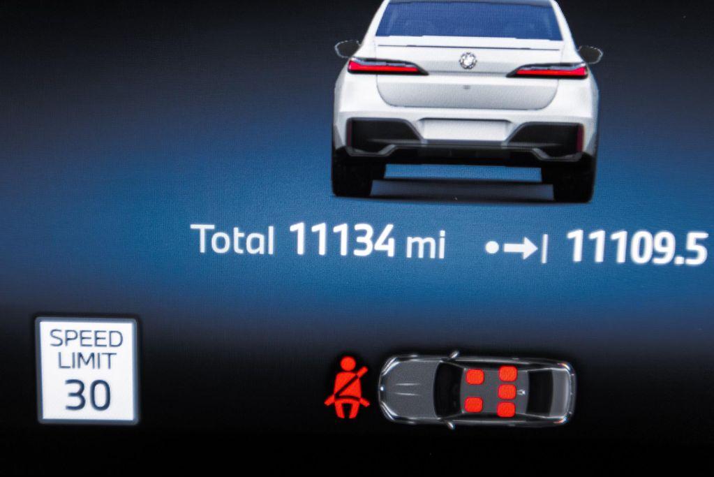 used 2023 BMW 760 car, priced at $81,995