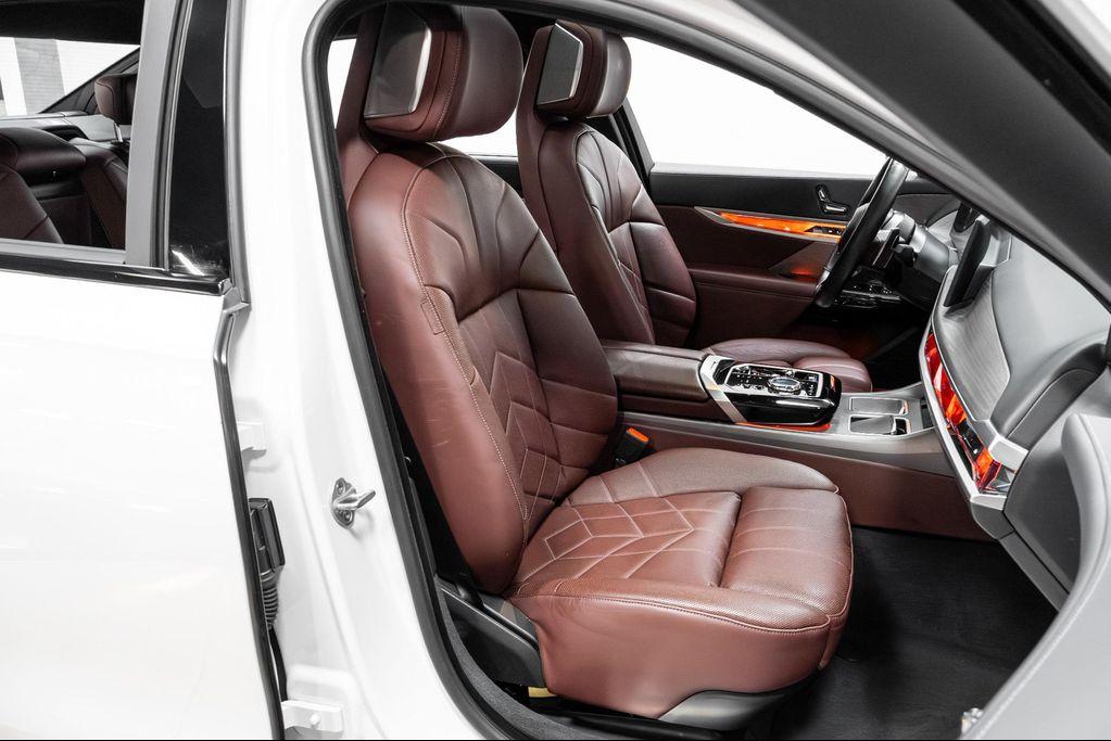 used 2023 BMW 760 car, priced at $81,995