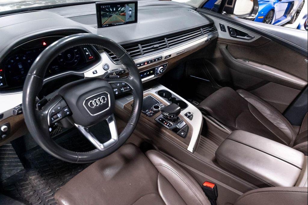 used 2019 Audi Q7 car, priced at $19,995