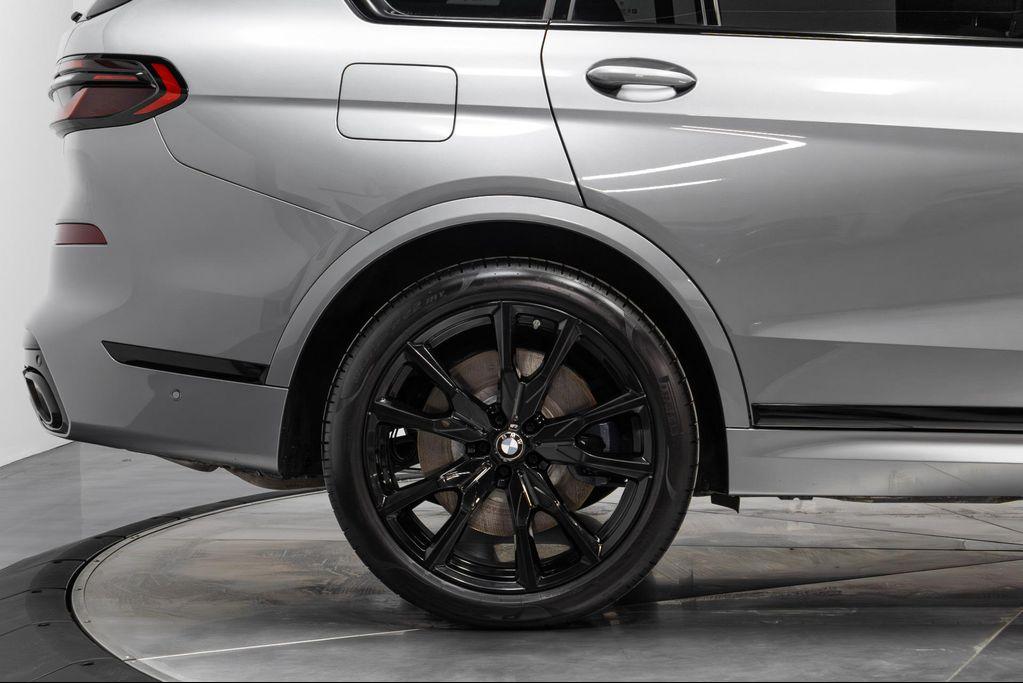 used 2024 BMW X7 car, priced at $85,995