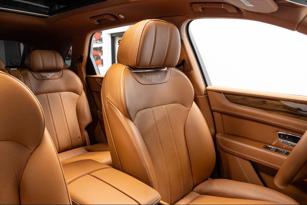 used 2019 Bentley Bentayga car, priced at $83,995