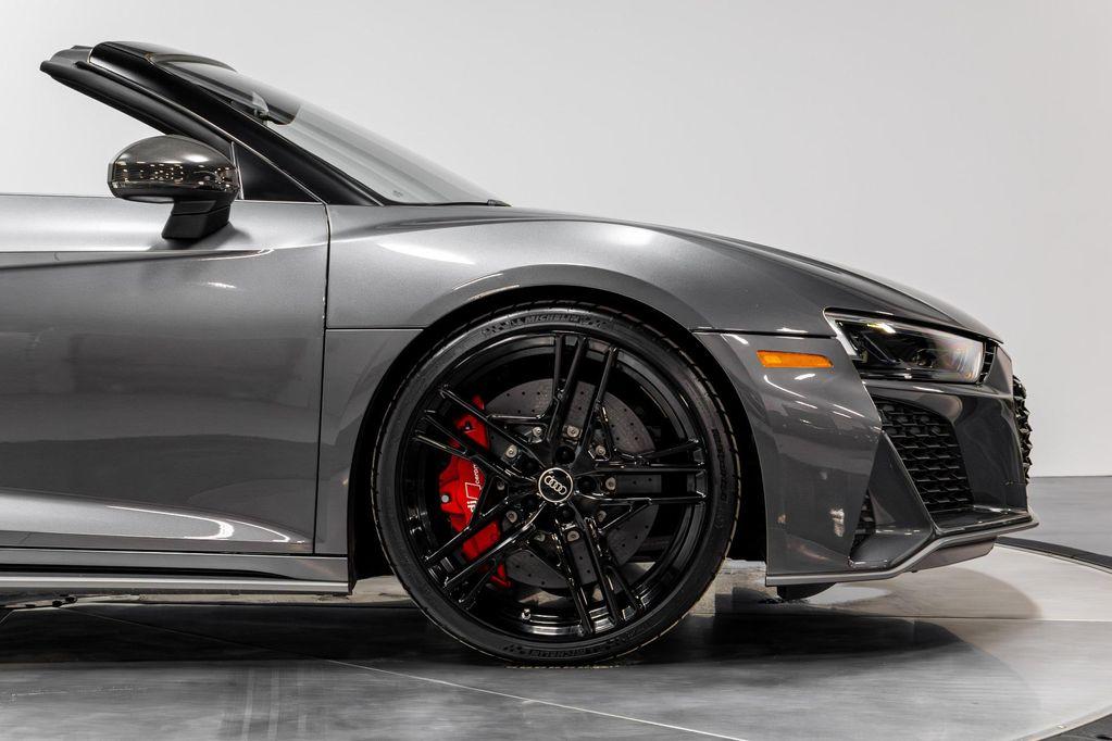 used 2022 Audi R8 car