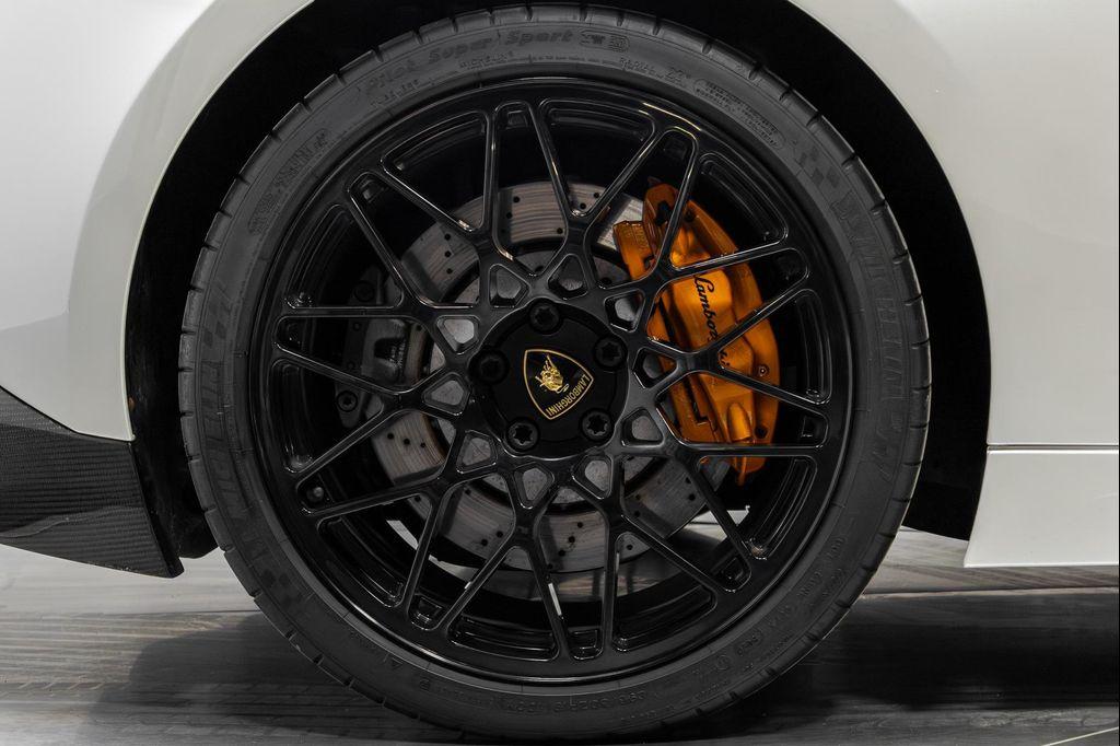 used 2010 Lamborghini Gallardo car, priced at $125,995