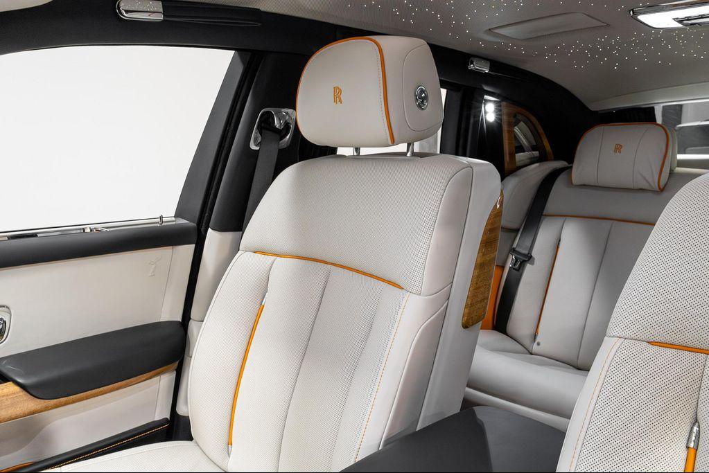 used 2019 Rolls-Royce Phantom car, priced at $329,995