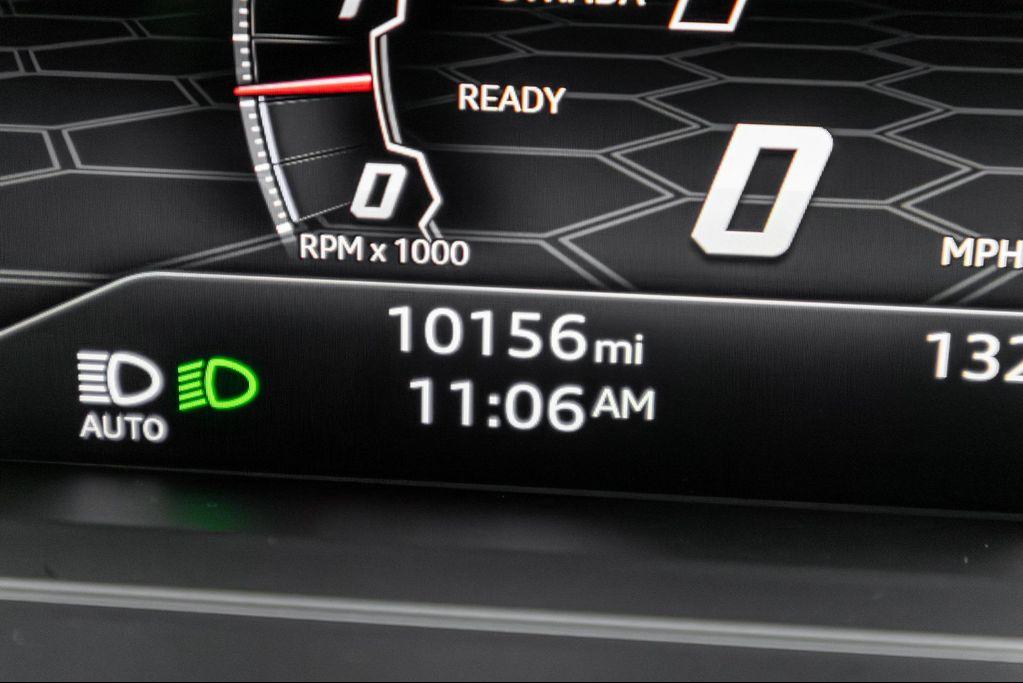 used 2022 Lamborghini Urus car, priced at $229,995