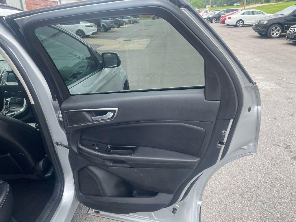 used 2015 Ford Edge car, priced at $4,400